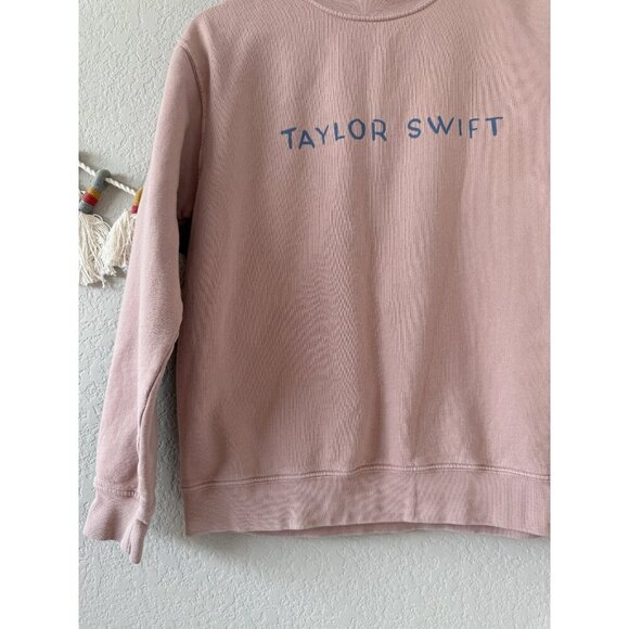 Taylor Swift 1989 Tour Pink Crewneck Fleece Sweater Graphic Taylors Version XS - Picture 3 of 6